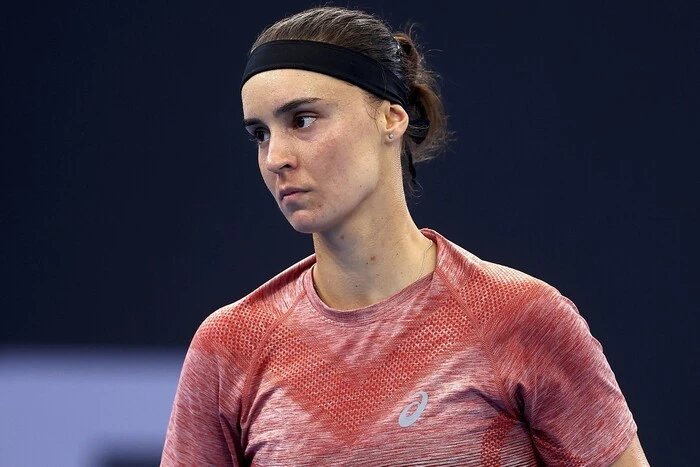 Kalinin hat die ehemalige Russin im ersten Runde der 'Roland Garros' sensationell besiegt