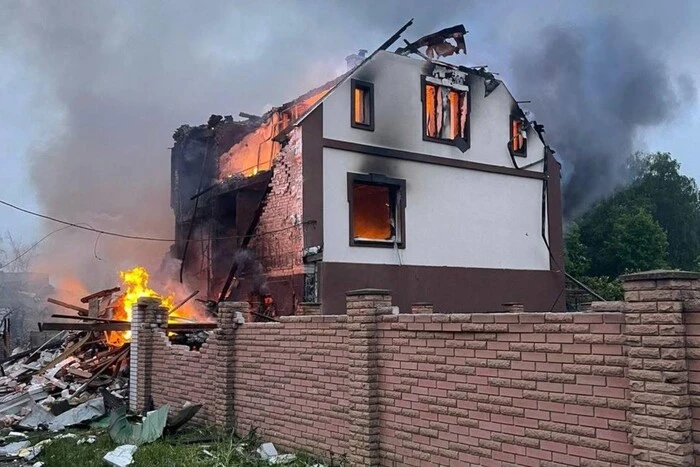 Bei nächtlichem russischen Angriff auf die Region Kiew gibt es Tote