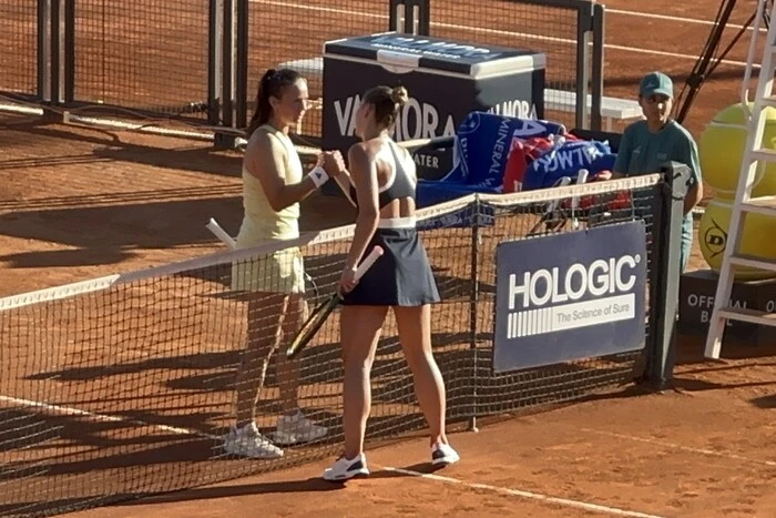 Marta Kostjuk erklärte, warum sie der Ex-Russin Kasatkina die Hand schüttelte