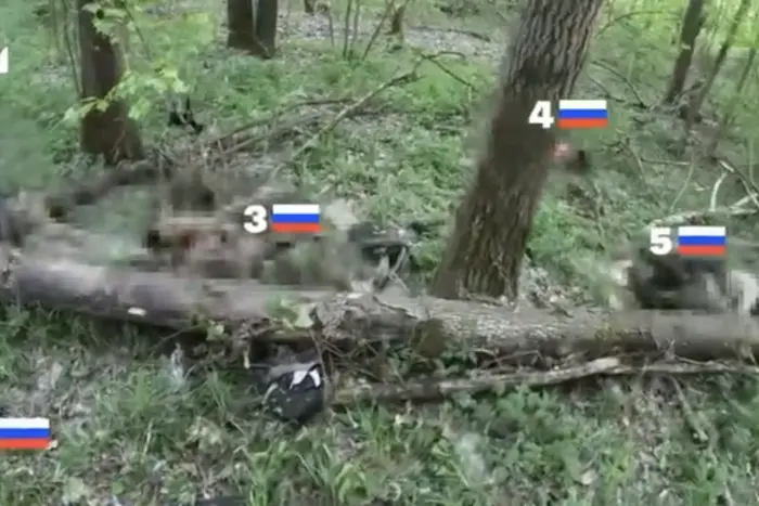 Спецпризначенці знищують штурмову групу ворога