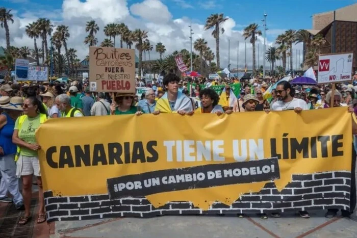 Spanien wird von Protestaktionen gegen den Tourismus erfasst: Ausländer verstecken sich in Hotels
