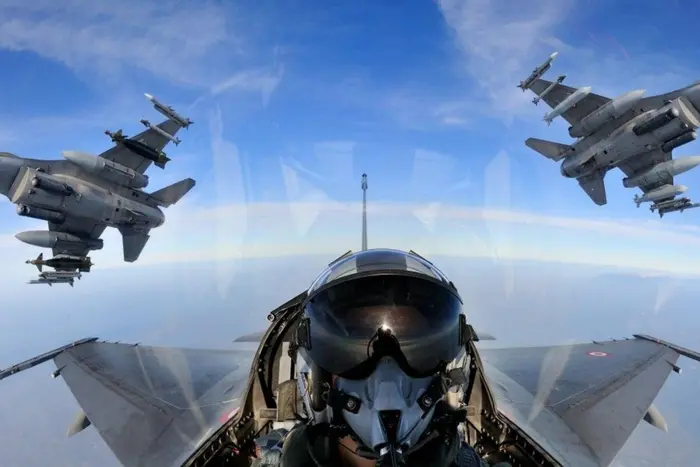 In der Nacht, bei der Abwehr des Angriffs der RF, starb der F-16-Pilot Maxim Ustimenko
