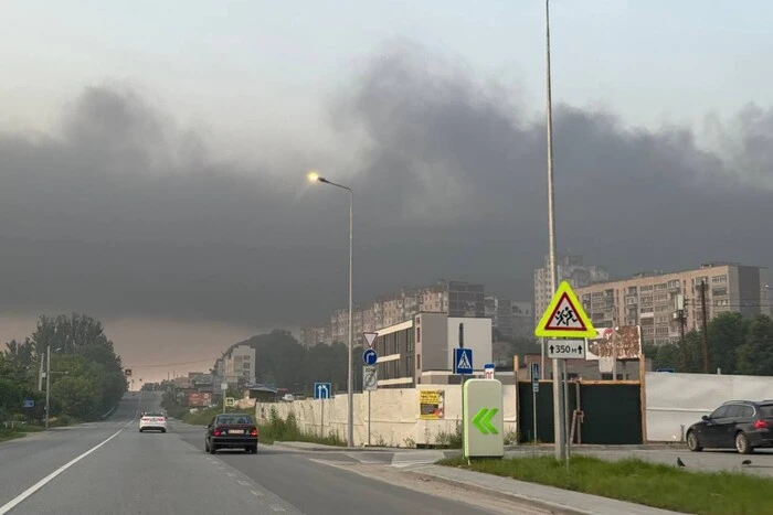 The Russian Federation struck Ternopil: authorities ask residents not to leave their homes