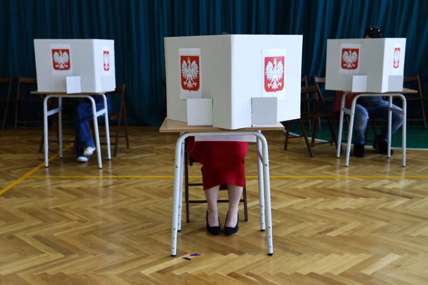 Россия развернула масштабную спецоперацию Doppelganger для влияния на выборы в Польше