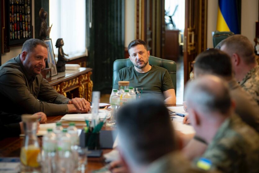 President Zelensky discusses strengthening Ukrainian missile capabilities and aviation