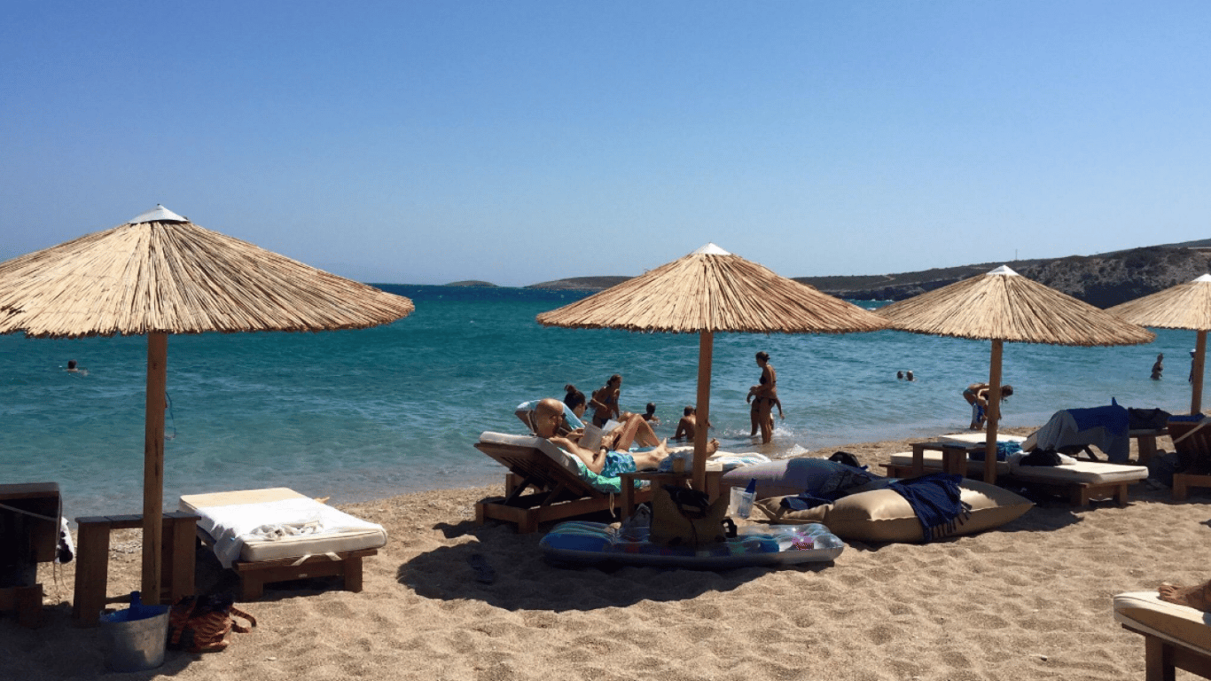 Eine wenig bekannte Insel in Griechenland mit günstigen Preisen für Essen und Unterkunft