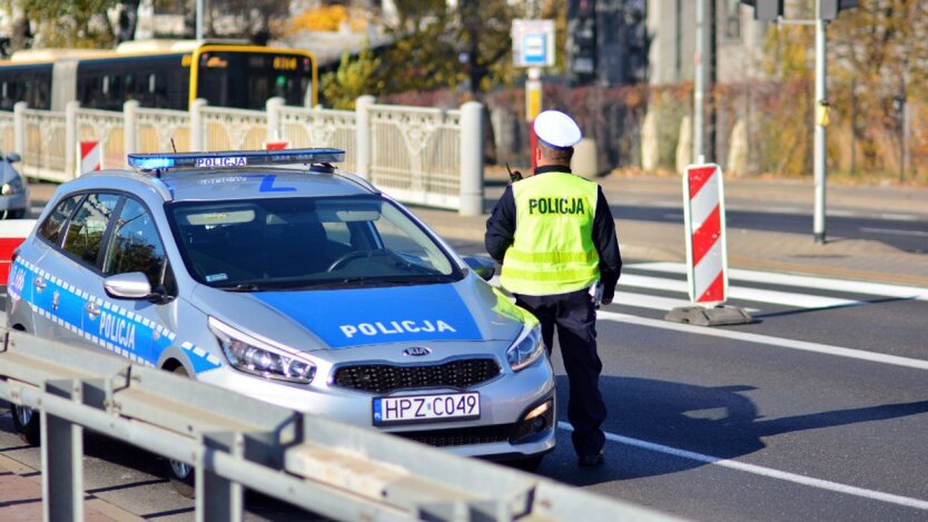 Am Steuer ist nicht erlaubt, man muss den Führerschein wechseln: strenge Beschränkungen erwarten die Fahrer